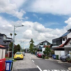 Sembawang Hills Estate (D20), Terrace #575944431